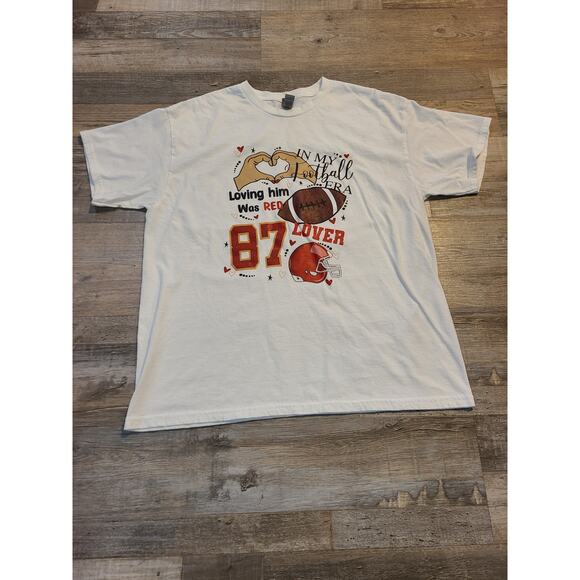 Gildan large women's white graphic tee - Picture 1 of 7